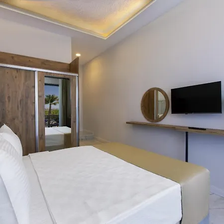 Hotel Enki Spinoza Thermal